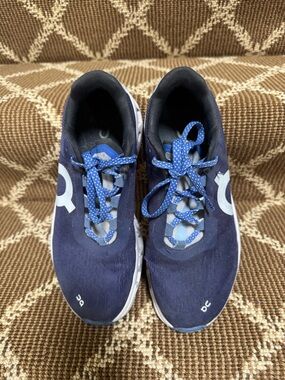 On cloud Blue Running Shoes